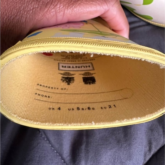 Hunter Yellow Kids Boots - Picture 3 of 3